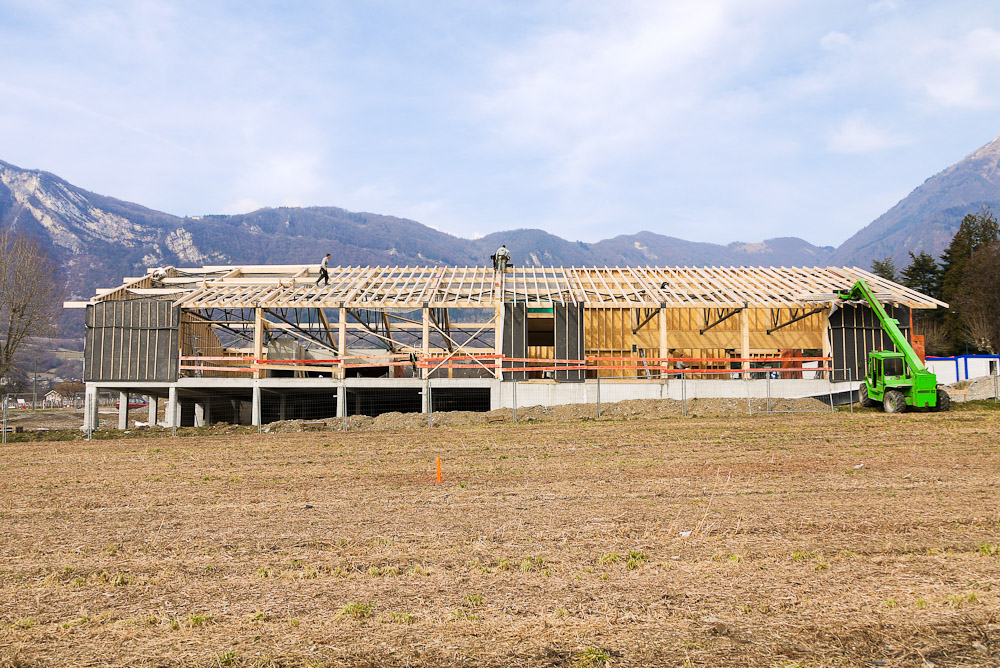 Photographe de chantier en Combe de Savoie : à Saint-Pierre d'Albigny : début de la couverture