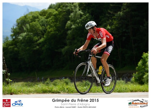 Photographe cyclisme en Combe de Savoie : le poursuivant de la grimpée du Frêne