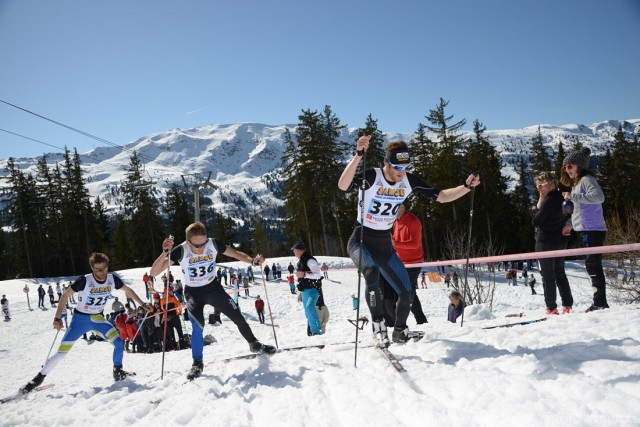 Photographe de ski nordique en Savoie : pendant une course de ski nordique à Méribel