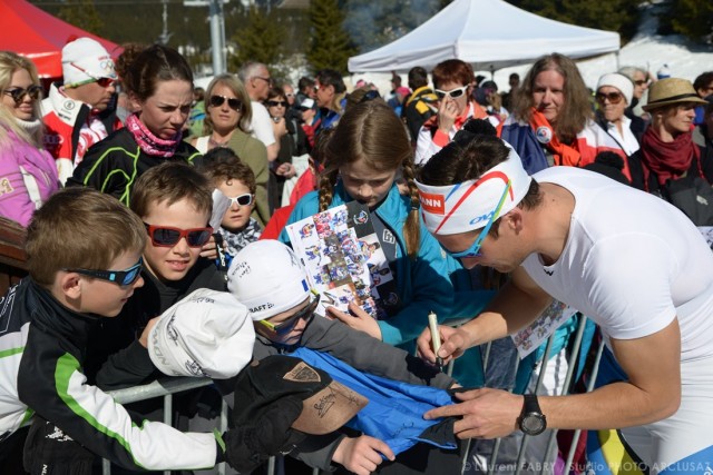 Photographe de ski nordique en Savoie : signatures des champions pour les fans de biathlon et de ski nordique