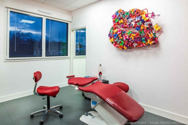 Photographe de décoration médicale dans le domaine de la santé pour un établissement de santé dentaire