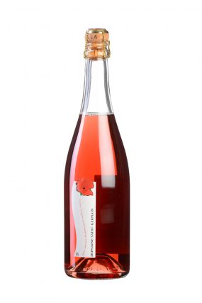 photo d'une bouteille de vin de Savoie (pétillant rosé) réalisée par un photographe professionnel en studio