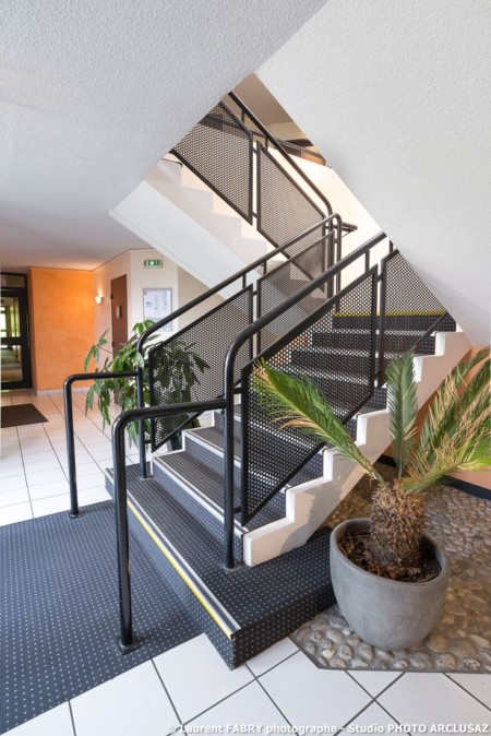 Photographe D'hôtel à Chambéry : Escalier De L'hôtel Brit Hotel à Chambéry Métropole, Savoie