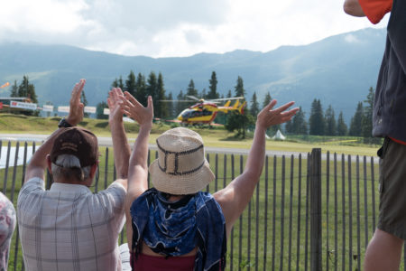 Photographe Tourisme Sur Un Meeting Aérien : Démonstration De Secours En Montagne Par Dragon 73, L'hélicoptère De La Sécurité Civile