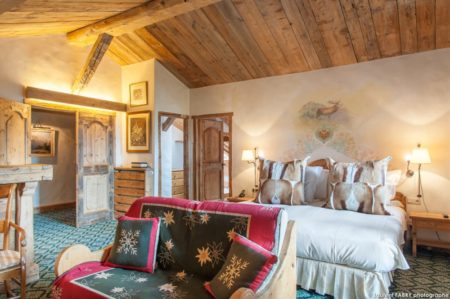 Photographe hôtellerie à Megève : Une chambre du Chalet du Mont d'Arbois, hôtel 5 étoiles