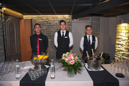 Photographe événementiel à Courchevel : les serveurs de l'hôtel Lana