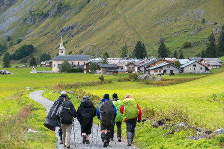 Photographe sport de montagne outdoor en Vanoise : vers le hameau du Bois