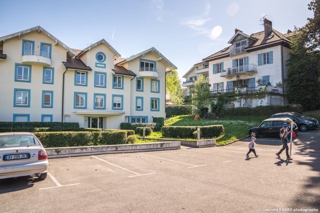 Photographe immobilier pour un appartement près d'Annecy : un environnement protégé