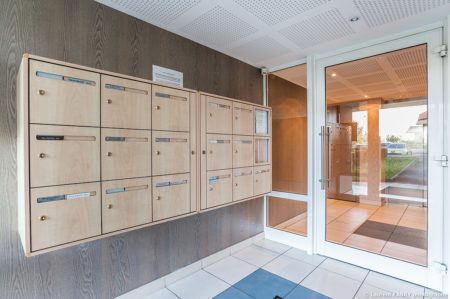 Photographe immobilier pour un appartement près d'Annecy : hall d'entrée