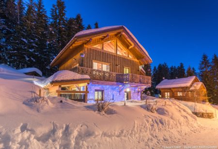 Shooting Photo Immobilier Dans Les Alpes Pour Un Chalet De Location