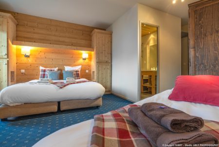 Photographe hôtel Saint-Martin-de-Belleville : une chambre double
