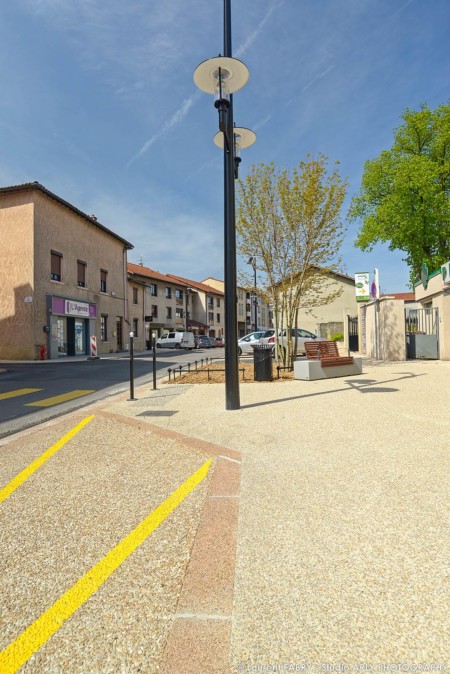 Photographe pro près de Lyon sur un chantier Colas : nouvelle surface rue de la république à Genas