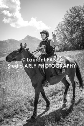 Portrait de cavalier en noir-et-blanc