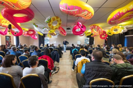 Salle De Conférence Plénière