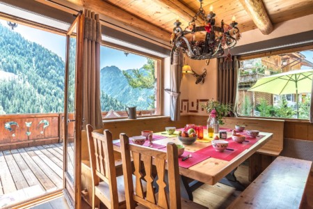 Salle à Manger Avec Vue Sur Terrasse Et Montagne (Vanoise)