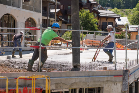 Reportage sur un chantier : coulage d'une dalle de béton
