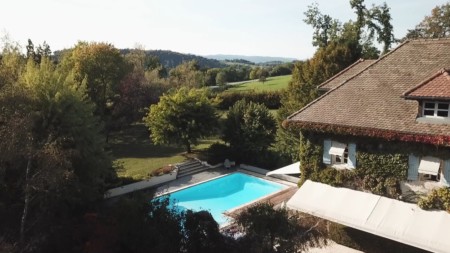 Reportage Immobilier Près D'Annecy (capture D'écran De La Vidéo Drone)