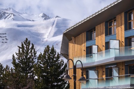 Photographe architecture à Tignes (73) travaux sur le Diamond Rock, un hôtel 5 étoiles