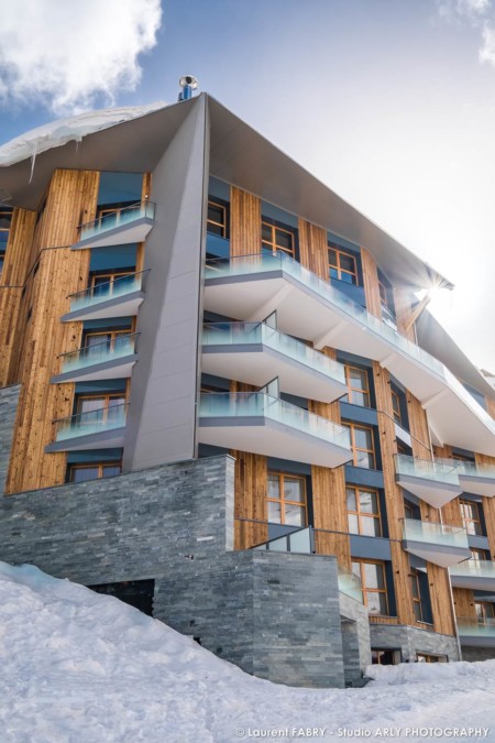 Photographe architecture à Tignes (73) le Diamond Rock est un hôtel 5 étoiles qui ouvrira prochainement