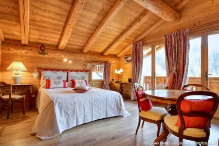 Chalet à vendre au Grand Bornand : chambre principale