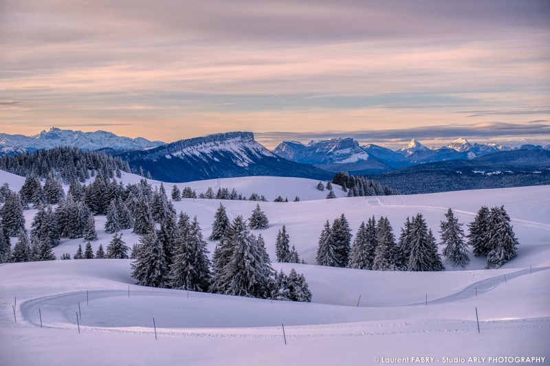 Le plateau du Semnoz et ses pistes de ski nordique, dans le massif des Bauges