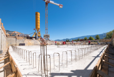 Sur Un Chantier Du Groupe Legendre, à Crolles (38), Près De Grenoble