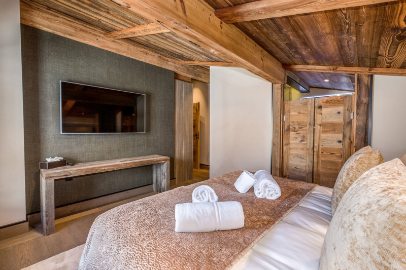 Chalet de luxe à Megève : une chambre