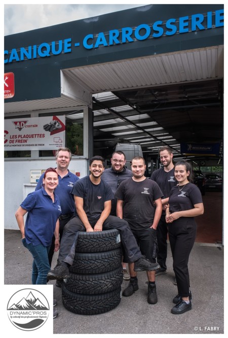 Portrait D'une équipe De Garagistes En Savoie (Ugine)