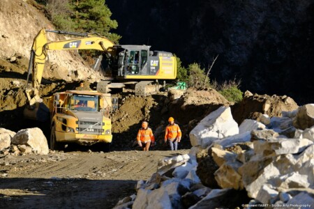 photographe de chantier en Tarentaise : engins et conducteurs de travaux sur une carrière en Savoie (société Martoïa)