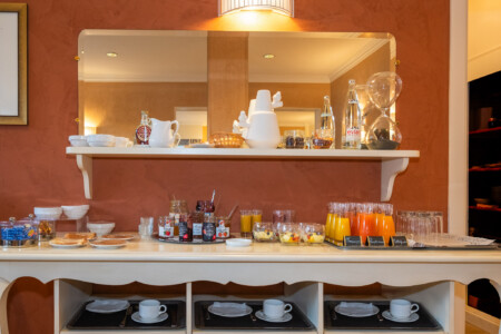 Photographe d'hôtel dans l'Ain, le Logis de Brou : petit déjeuner