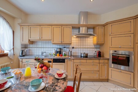 Photographe immobilier au lac d'Annecy : la cuisine