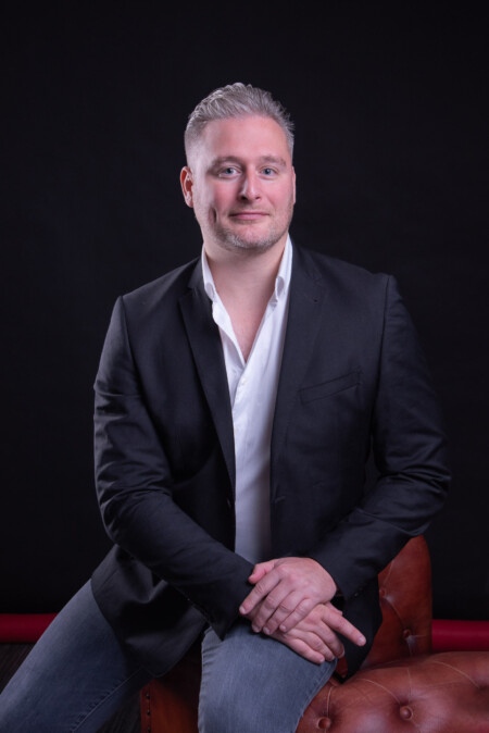 Photographe professionnel de portrait en studio