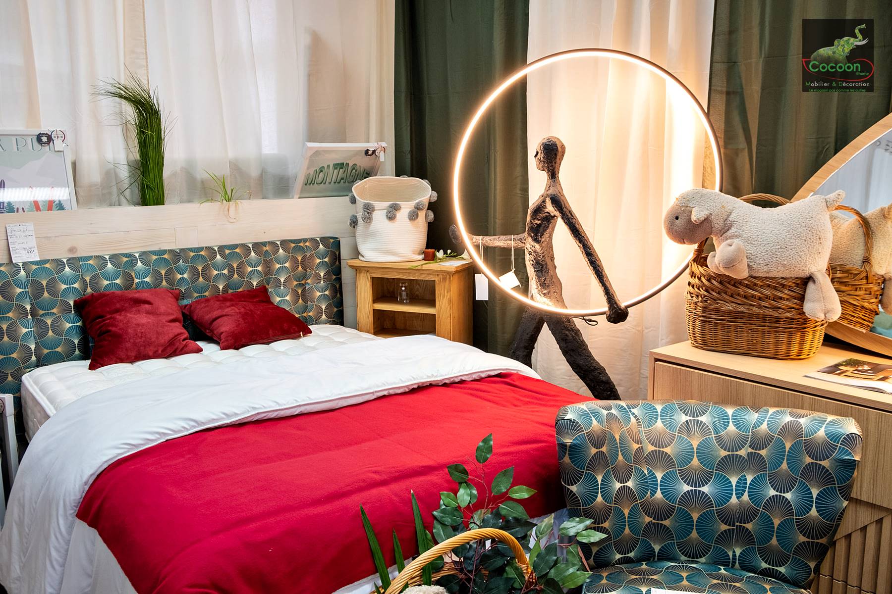Rédacteur web photographe pour une enseigne meubles et décoration