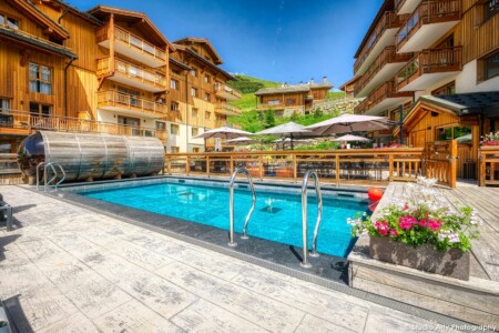 Piscine de l'hôtel les Grandes Rousses, à l'Alpe d'Huez