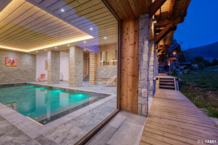 Chalet de luxe dans le Val d'Arly : la piscine
