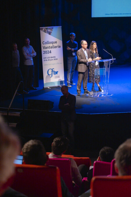 reportage photo sur un colloque scientifique : le CFBR se rassemble à Aix-les-bains, centre des congrès