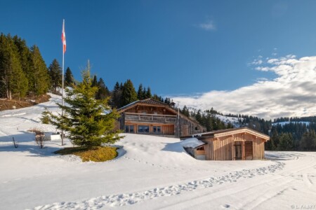 Vue extérieure du chalet de Porrez