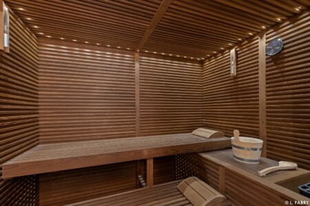 Chalet de luxe photographié à Megève : sauna